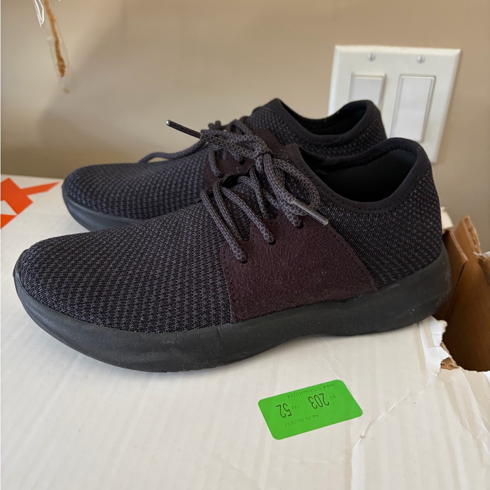 Women’s Vessi Waterproof shoes